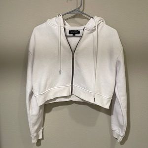 White PrettyLittleThing cropped hoodie!